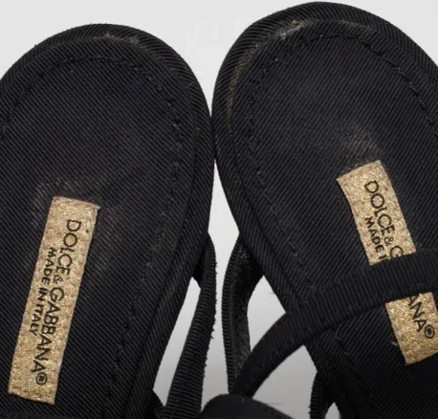 Dolce & Gabbana Pre-owned Canvas sandals Black Dames