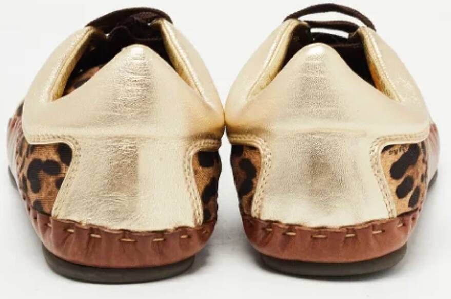 Dolce & Gabbana Pre-owned Canvas sneakers Brown Dames