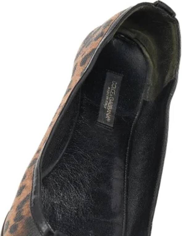 Dolce & Gabbana Pre-owned Coated canvas flats Brown Dames