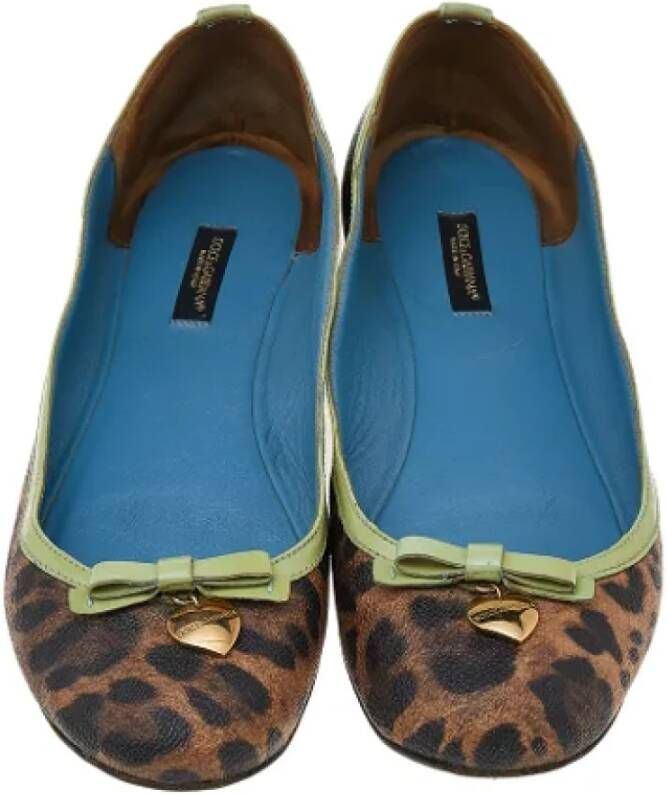 Dolce & Gabbana Pre-owned Coated canvas flats Brown Dames