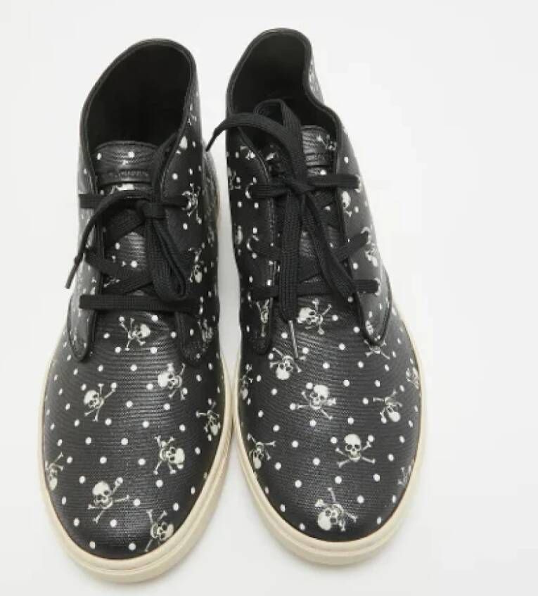Dolce & Gabbana Pre-owned Coated canvas sneakers Black Heren