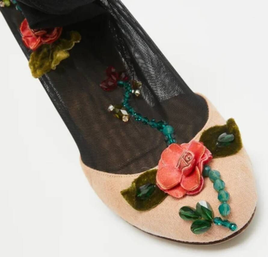 Dolce & Gabbana Pre-owned Fabric heels Beige Dames