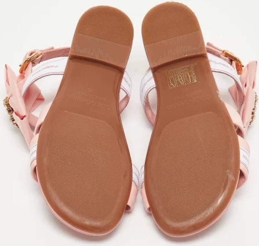 Dolce & Gabbana Pre-owned Fabric sandals Pink Dames