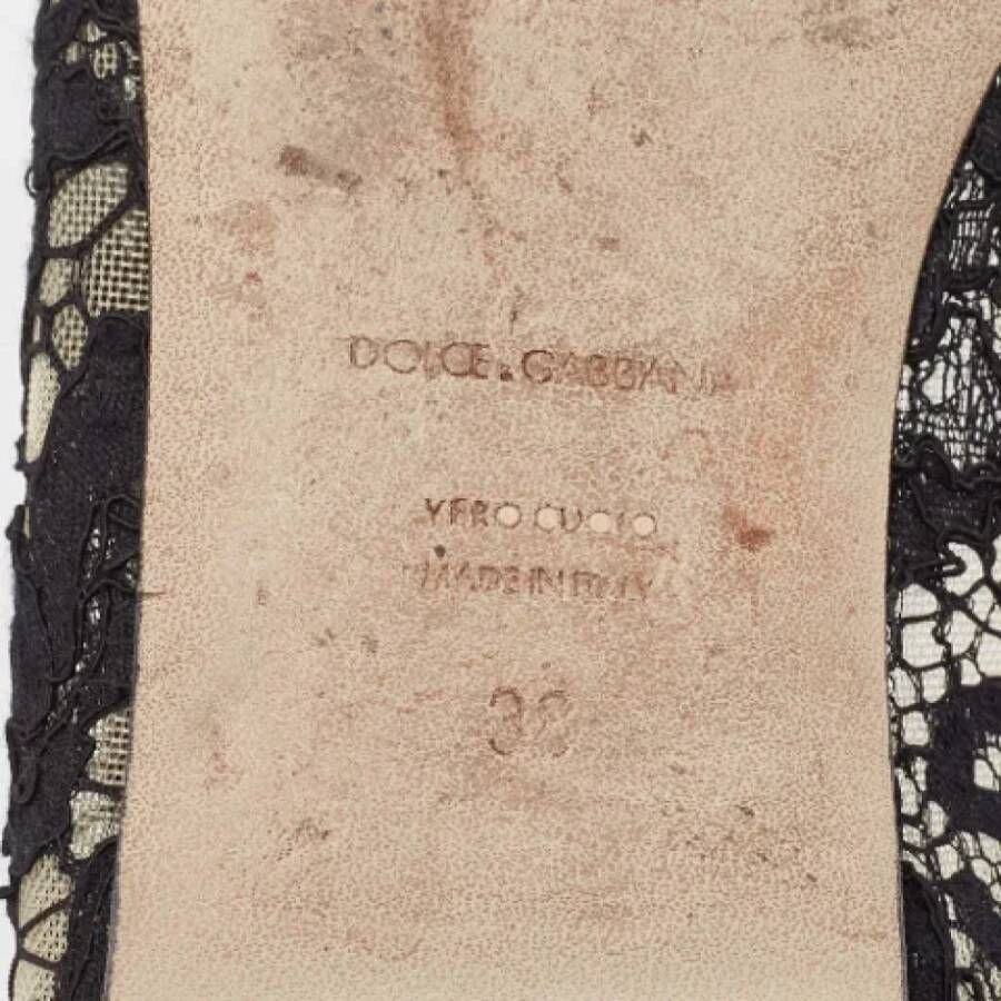 Dolce & Gabbana Pre-owned Lace flats Black Dames