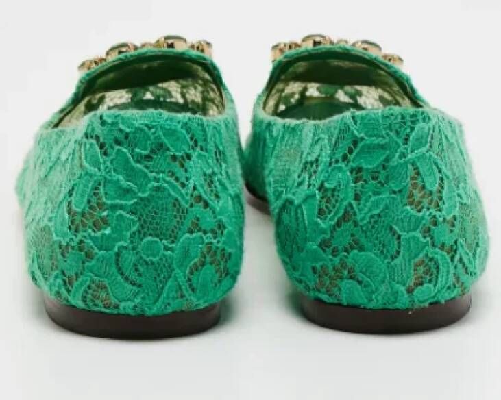 Dolce & Gabbana Pre-owned Lace flats Green Dames