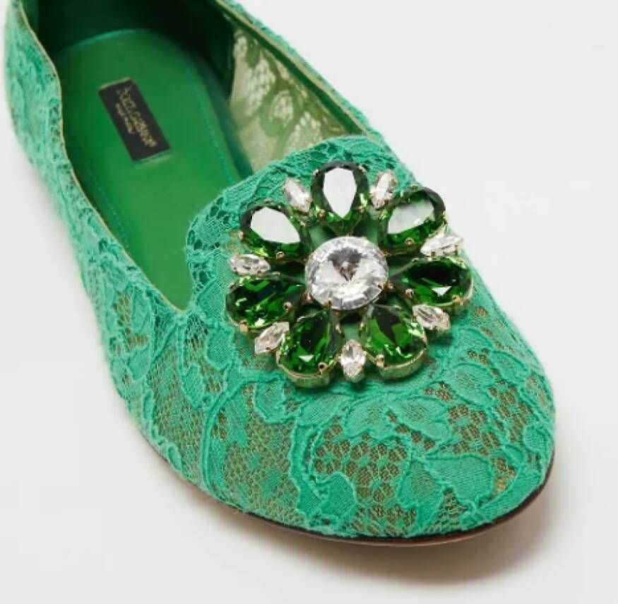 Dolce & Gabbana Pre-owned Lace flats Green Dames