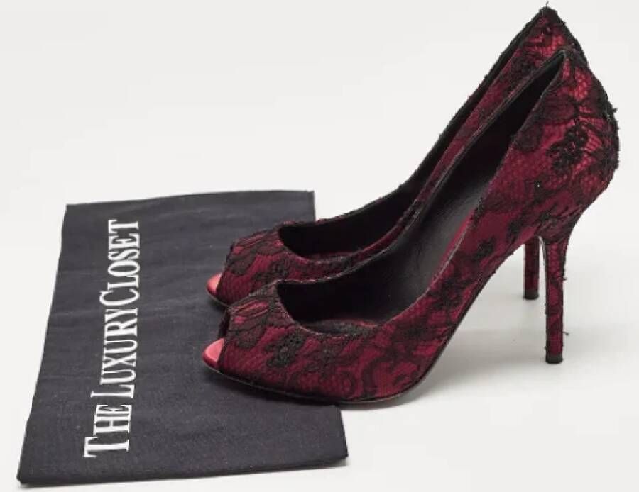 Dolce & Gabbana Pre-owned Lace heels Red Dames