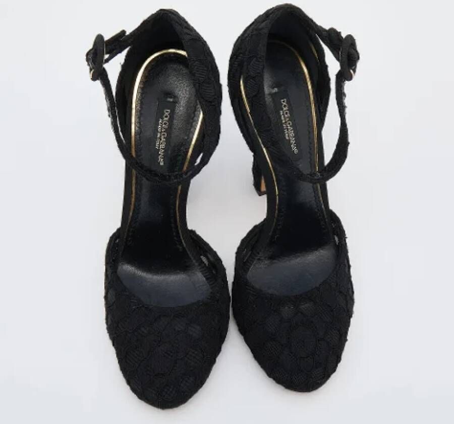 Dolce & Gabbana Pre-owned Lace sandals Black Dames