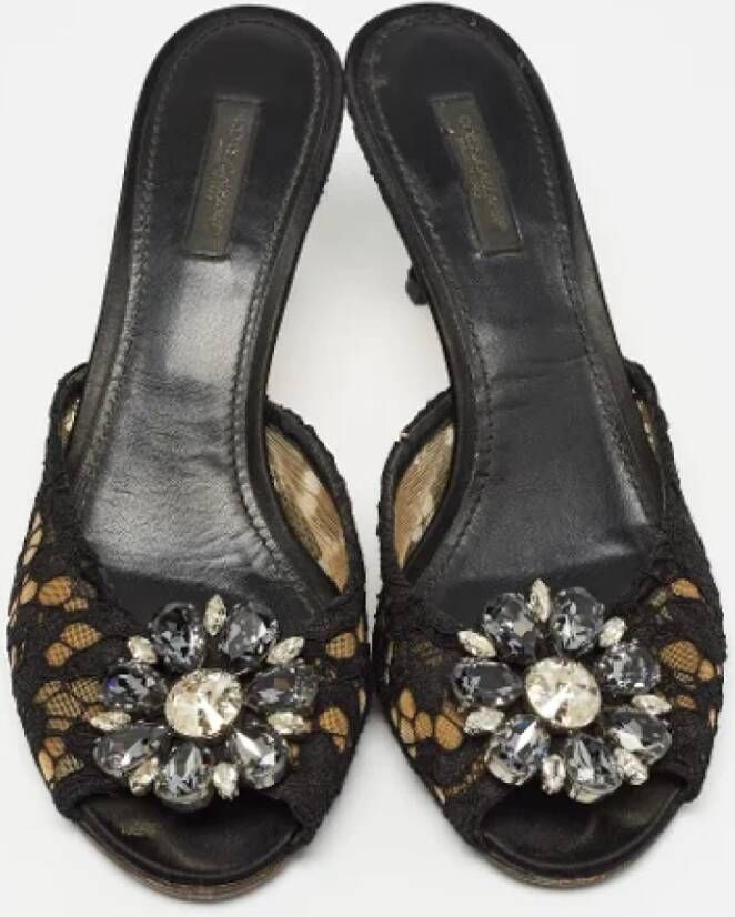 Dolce & Gabbana Pre-owned Lace sandals Black Dames