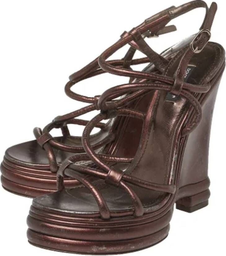 Dolce & Gabbana Pre-owned Leather sandals Gray Dames