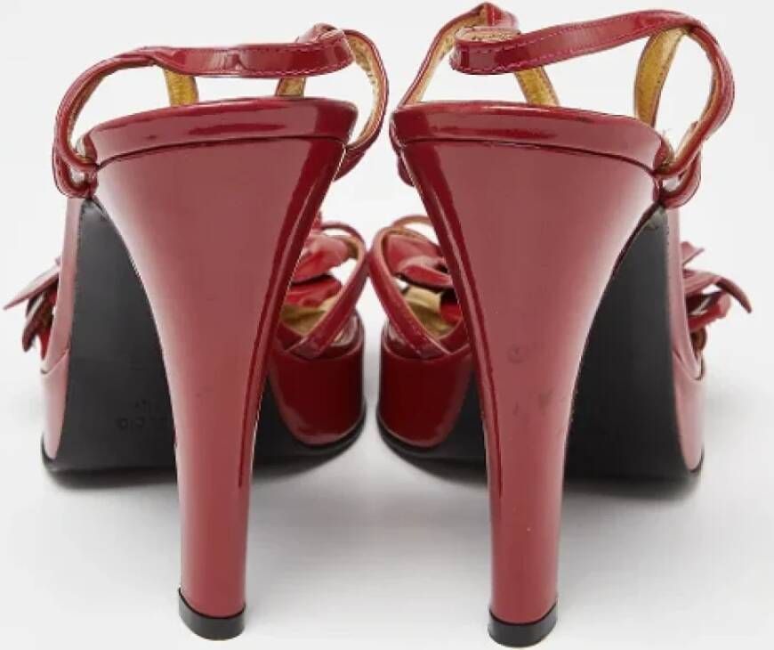 Dolce & Gabbana Pre-owned Leather sandals Red Dames