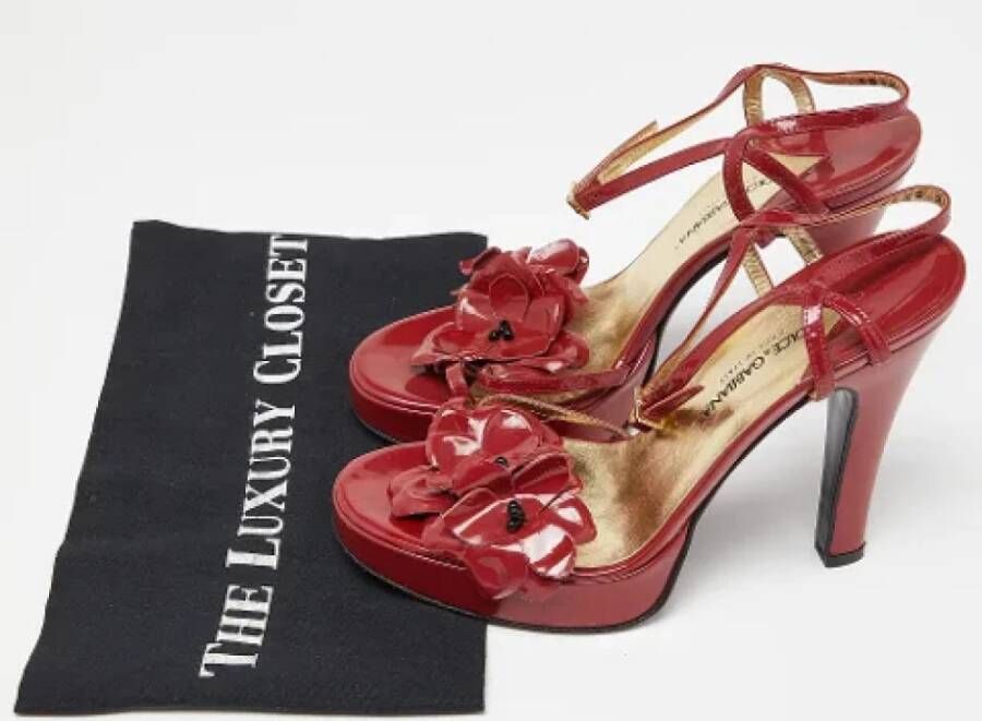 Dolce & Gabbana Pre-owned Leather sandals Red Dames