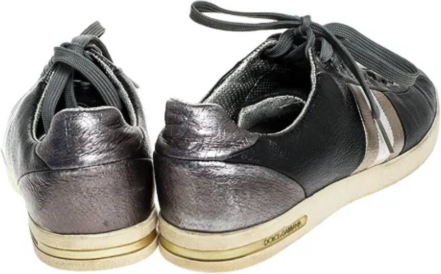 Dolce & Gabbana Pre-owned Leather sneakers Gray Dames