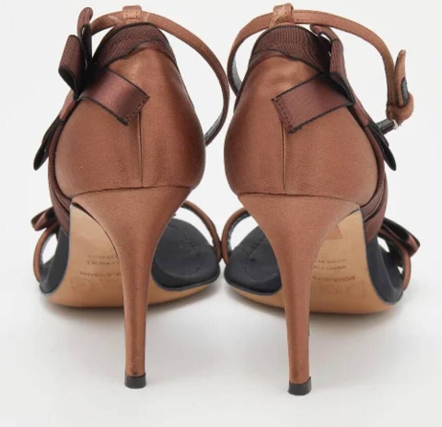 Dolce & Gabbana Pre-owned Satin sandals Brown Dames