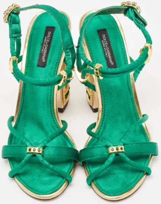 Dolce & Gabbana Pre-owned Satin sandals Green Dames