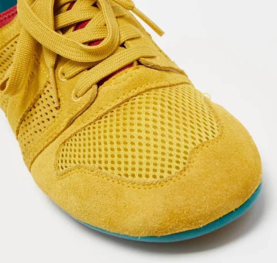 Dolce & Gabbana Pre-owned Suede sneakers Yellow Dames