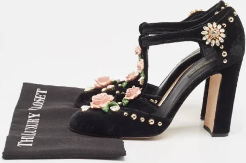 Dolce & Gabbana Pre-owned Velvet heels Black Dames