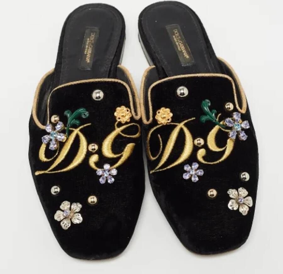 Dolce & Gabbana Pre-owned Velvet mules Black Dames