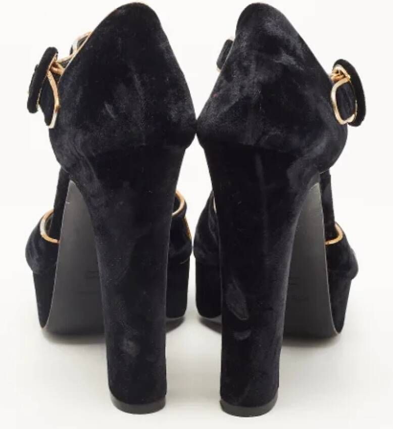 Dolce & Gabbana Pre-owned Velvet sandals Black Dames