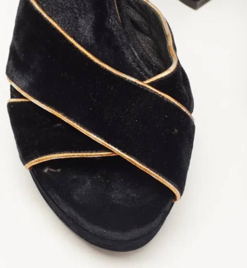 Dolce & Gabbana Pre-owned Velvet sandals Black Dames