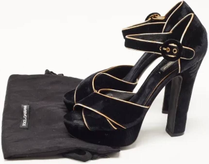 Dolce & Gabbana Pre-owned Velvet sandals Black Dames