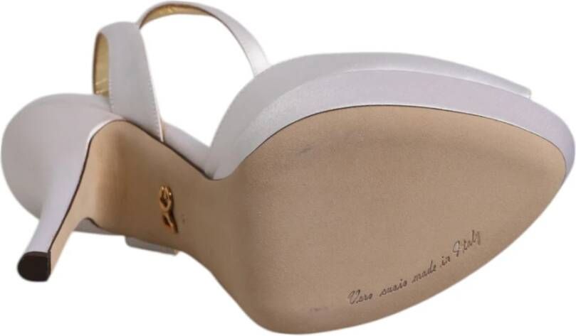 Dolce & Gabbana Witte Satijnen Plateauhakken Sandalen