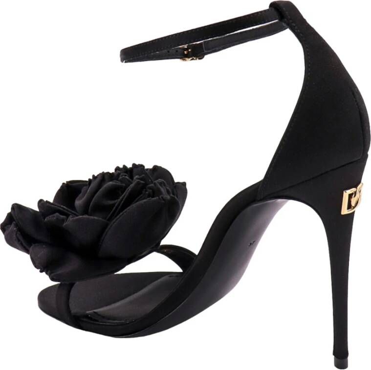 Dolce & Gabbana Zwarte sandalen met verstelbare monogram metalen band