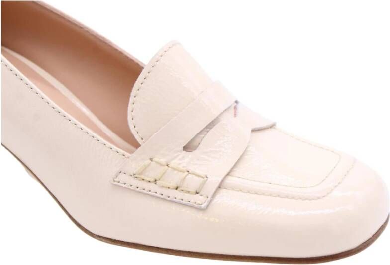 Donna Lei Elegant Zelda Moccasin Heels Beige Dames