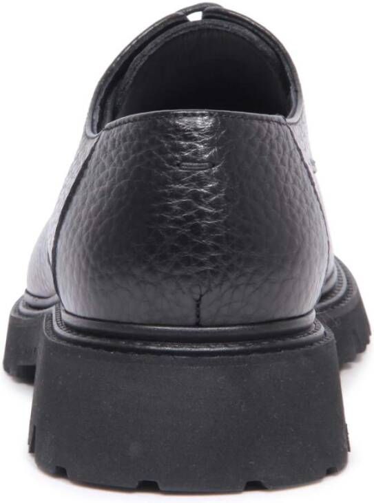 Doucal's Italiaanse leren veterschoenen