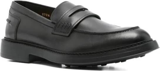Doucal's Klassieke Penny Loafers voor Heren