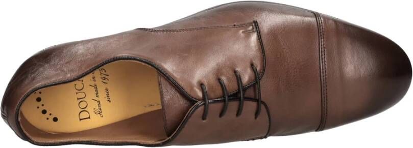Doucal's Platte schoenen Bruin