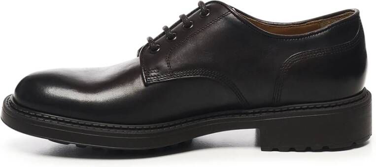 Doucal's Platte schoenen voor vrouwen