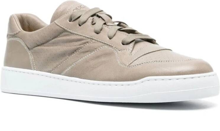 Doucal's Geperforeerde Leren Sneakers voor Heren Beige Heren