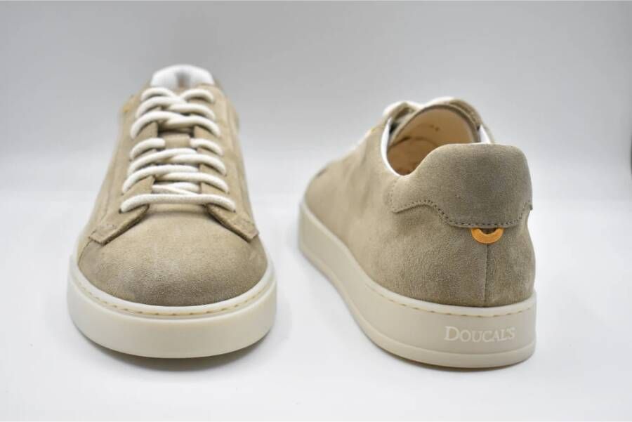 Doucal's Suede Sneakers met Veters