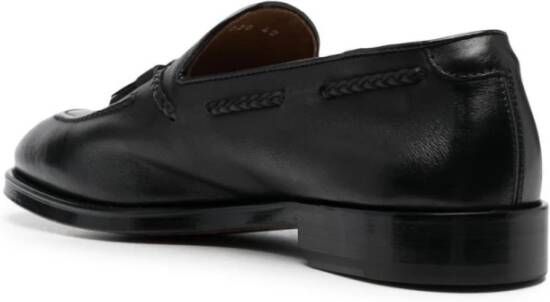 Doucal's Stijlvolle Tassel Loafers Black Heren