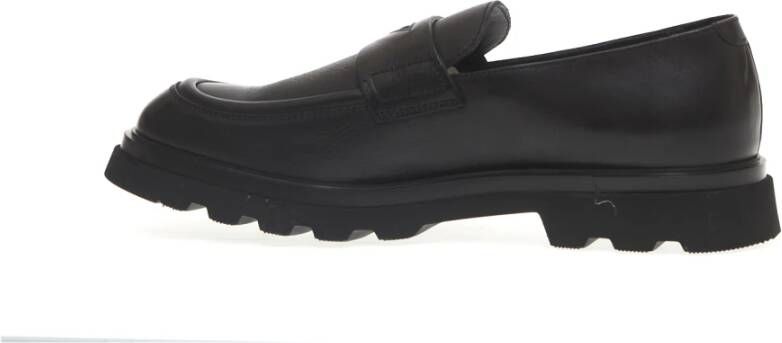 Doucal's Zwarte Leren Penny Loafer met Zware Rubberen Zool Black Heren