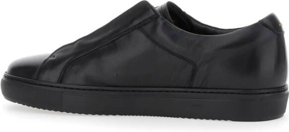 Doucal's Zwarte Leren Slip-On Sneakers Black Heren