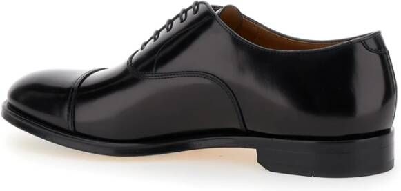 Doucal's Klassieke Nero Oxford Loafer Schoenen Black Heren