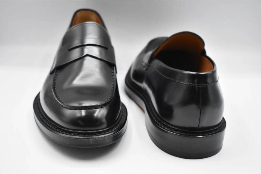 Doucal's Zwarte Veterschoenen voor Mannen