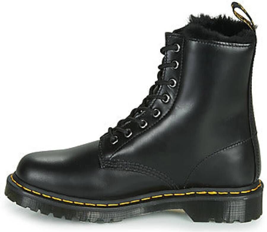 Dr. Martens Dameslaarzen 1460 Serena Zwart Black Dames