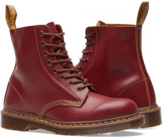 Dr. Martens Handgemaakte Vintage 1460 Laarzen met Quilon Leer