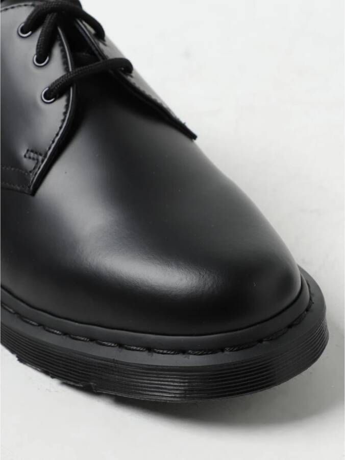 Dr. Martens Klassieke Brogue Veterschoenen