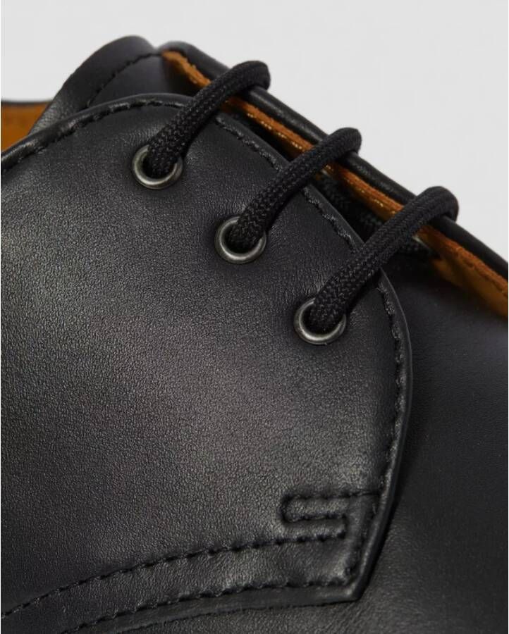 Dr. Martens Klassieke Zwarte Nappa Schoenen Black Dames