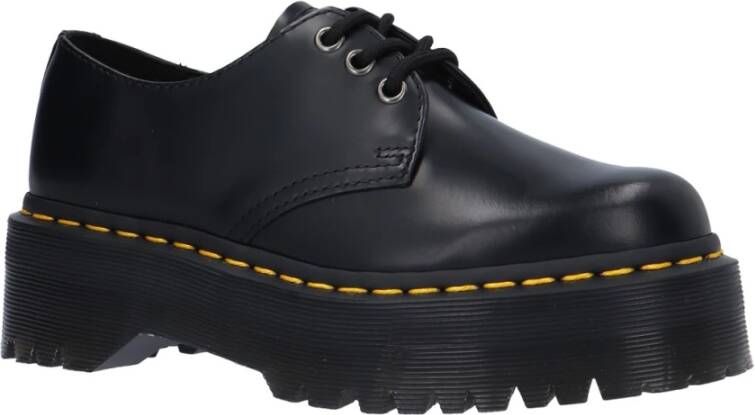 Dr. Martens Schoen met veters
