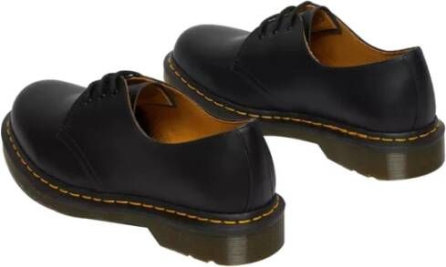 Dr. Martens Zwarte Casual Veterschoenen Unisex Black Heren