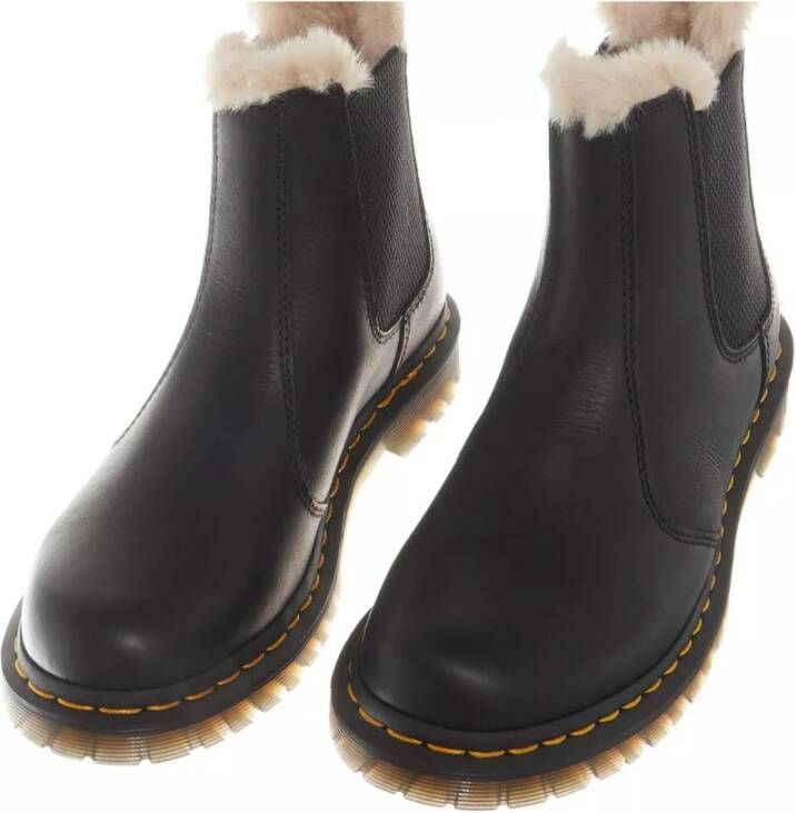 Dr. Martens Zwarte Chelsea-laars met rubberen zool Black Dames