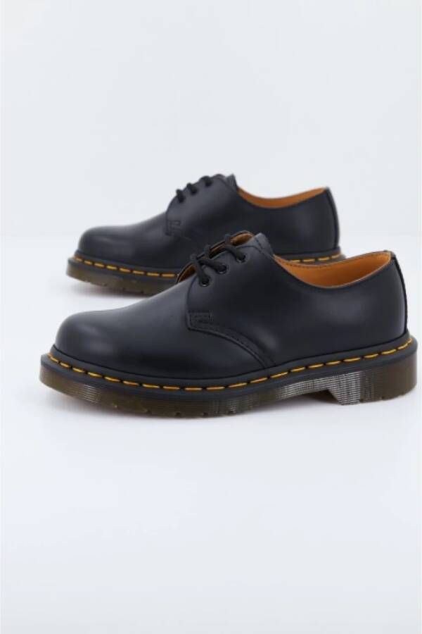 Dr. Martens Zwarte Leren Veterschoenen 1461