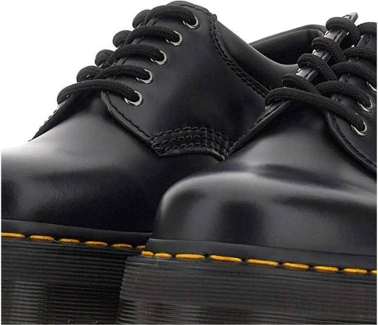 Dr. Martens Zwarte platte schoenen van Black Dames