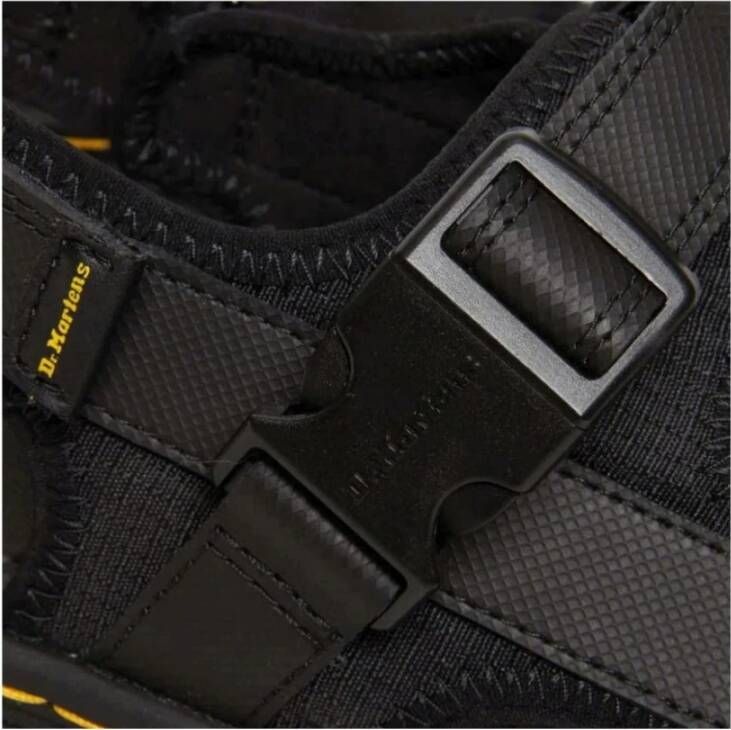 Dr. Martens Zwarte Poly Platte Sandalen voor Mannen Black Heren