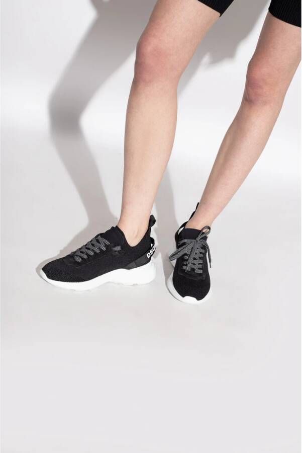 Dsquared2 Zwarte Slip-on Fly Sneakers met Suède Afwerking Zwart Dames